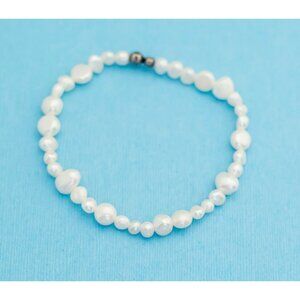Vintage White Pearls Bracelet - 8 inch - N8